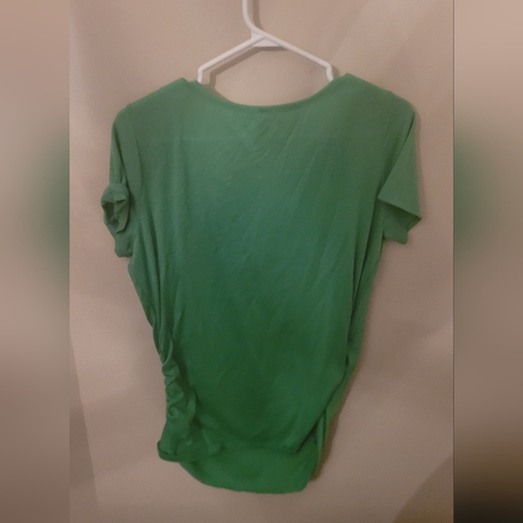 St. Patrick's Day maternity tee shirt green - gold clover Irish gold - Picture 5 of 5